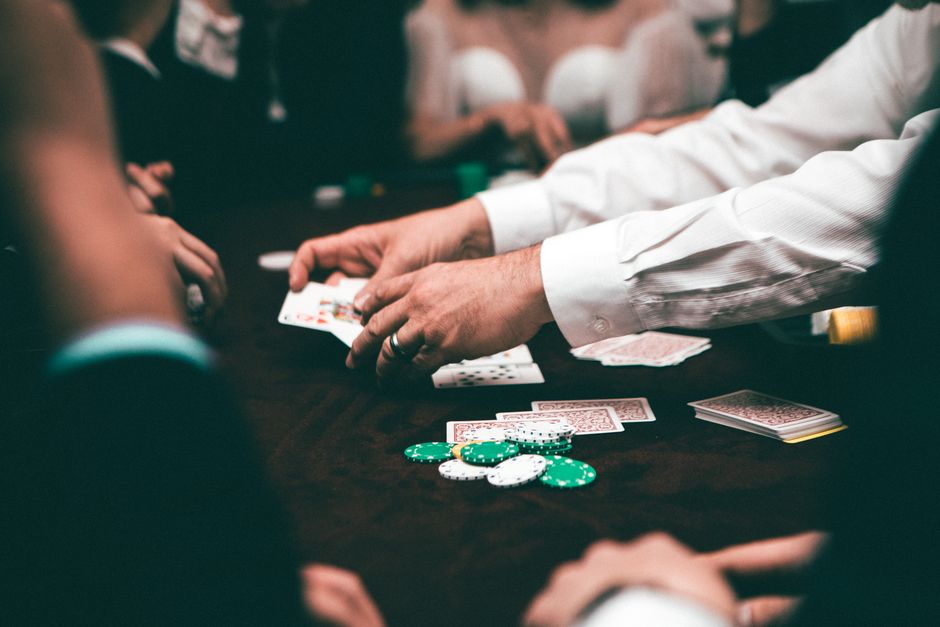 Permainan poker online