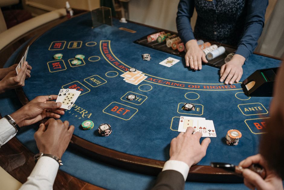 Strategi Poker Online untuk Pemula